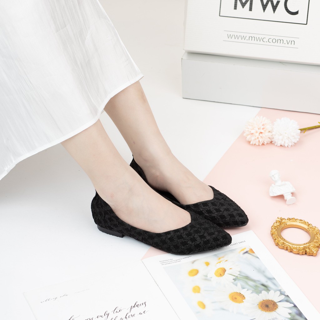 [Mã FATHANG5 giảm 10K đơn 50K] Giày búp bê mũi nhọn MWC NUBB- 2217 | BigBuy360 - bigbuy360.vn