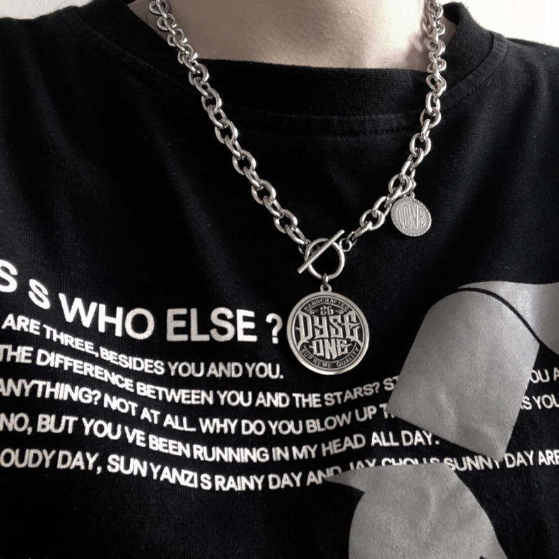 OT vòng cổ Mặt Tròn Phong Cách Retro Cá Tính