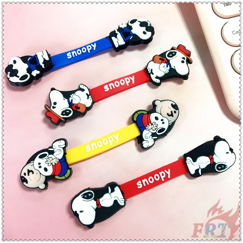 ◐ Dây Quấn Cáp Snoopy ◑ 1 Dụng Cụ Quấn Dây Cáp Tai Nghe Gọn Gàng Bằng Silicon Hình Hạt Đậu Hoạt Hình