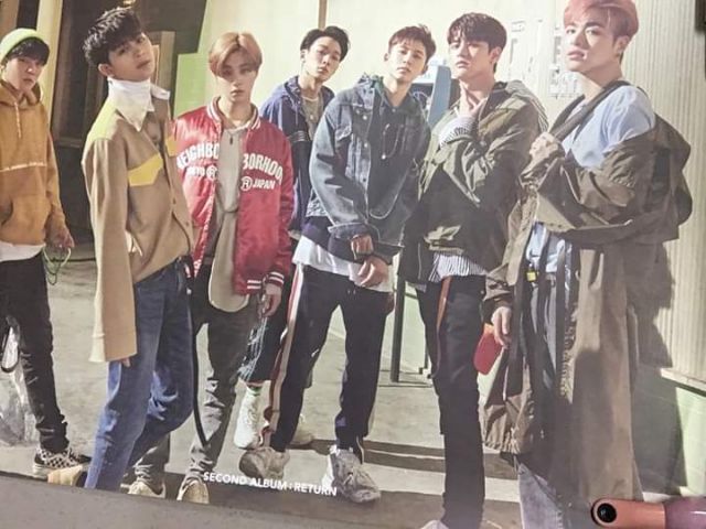 Combo Fanbook và poster khổ A1 của BIG BANG + Poster offical từ YG của iKON