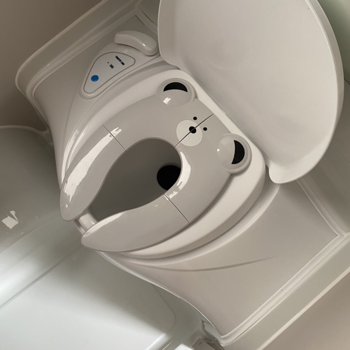 Bệ ngồi toilet di động gấp gọn Duri cho bé