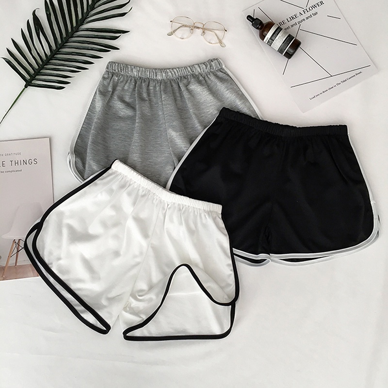 Quần short tập thể thao cho nữ