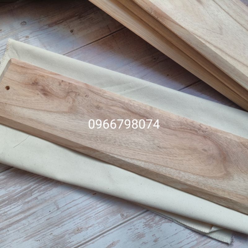 Bảng gỗ đón bánh mì 45x10,5x1cm bằng gỗ thịt