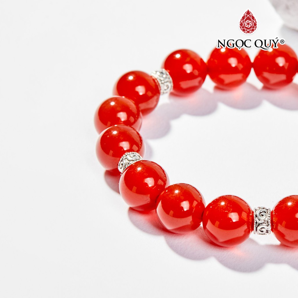Vòng Tay Đá Mã Não Đỏ Charm Tỳ Hưu size hạt 10mm - Ngọc Quý