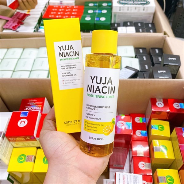 Nước hoa hồng Yuja Niacin Brightening Toner Some By Mi