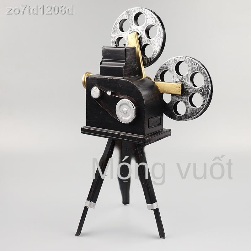 ۩Máy chiếu cổ điển Mô hình Thủ công Sắt Nghệ thuật Retro Hoài Rạp phim Thanh Chụp ảnh Đạo cụ Trang trí