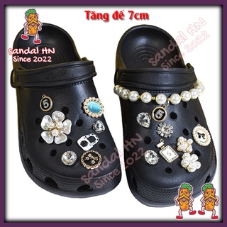 Dép nữ , dép crocs đế cao 7cm kèm sticker hoa trà