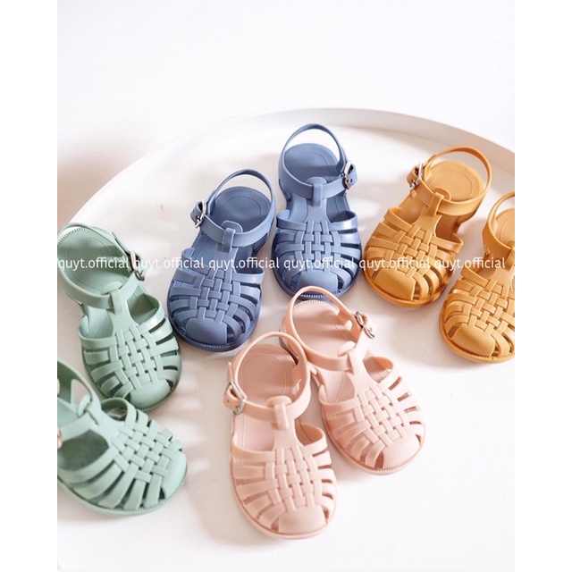 [Có sẵn] Sandal nhựa mềm mịn cho bé trai và bé gái tiệm nhà Quýt