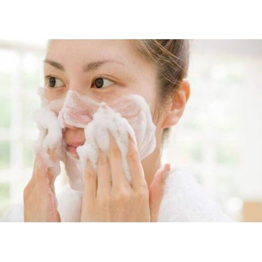 [Mã 1911FMCGSALE giảm 8% đơn 500K] Sữa Rửa Mặt Chiết Xuất Ý Dĩ Hatomugi Moisturizing & Facial Washing( MẪU MỚI) | BigBuy360 - bigbuy360.vn