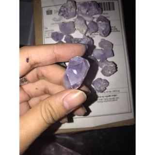 Đá Vụn mầm cụm Tím Thô  Không Lỗ Thanh Tẩy