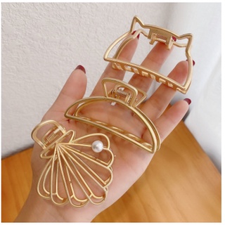 Kẹp tóc Hàn Quốc dễ thương mùa hè 2022