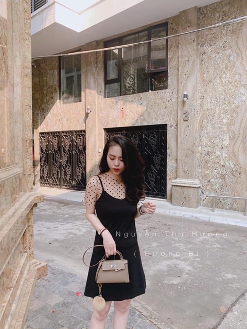 Set váy yếm kèm áo chấm bi