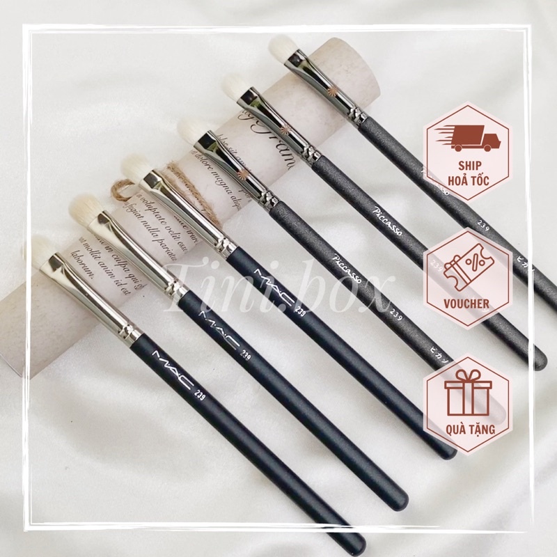 (MUA 1 TẶNG 1) Cọ tan phấn mắt, nhũ mắt M.239, Piccasso 239