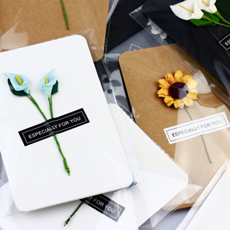 1 Thiệp Chúc Mừng Năm Mới Bằng Giấy Kraft Họa Tiết Hoa Khô Hàn Quốc