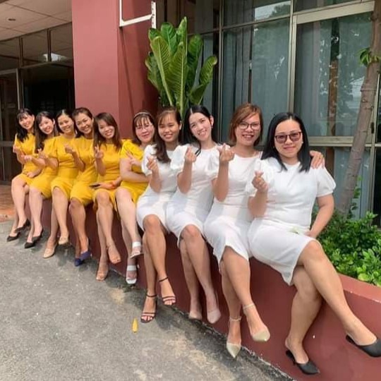 [Mã WAMT1505 giảm 10K đơn 0K] Đầm body dự tiệc 💖 FREESHIP 💖 xẻ tà - Váy trắng body vải linen - AMYRA DA01 | BigBuy360 - bigbuy360.vn