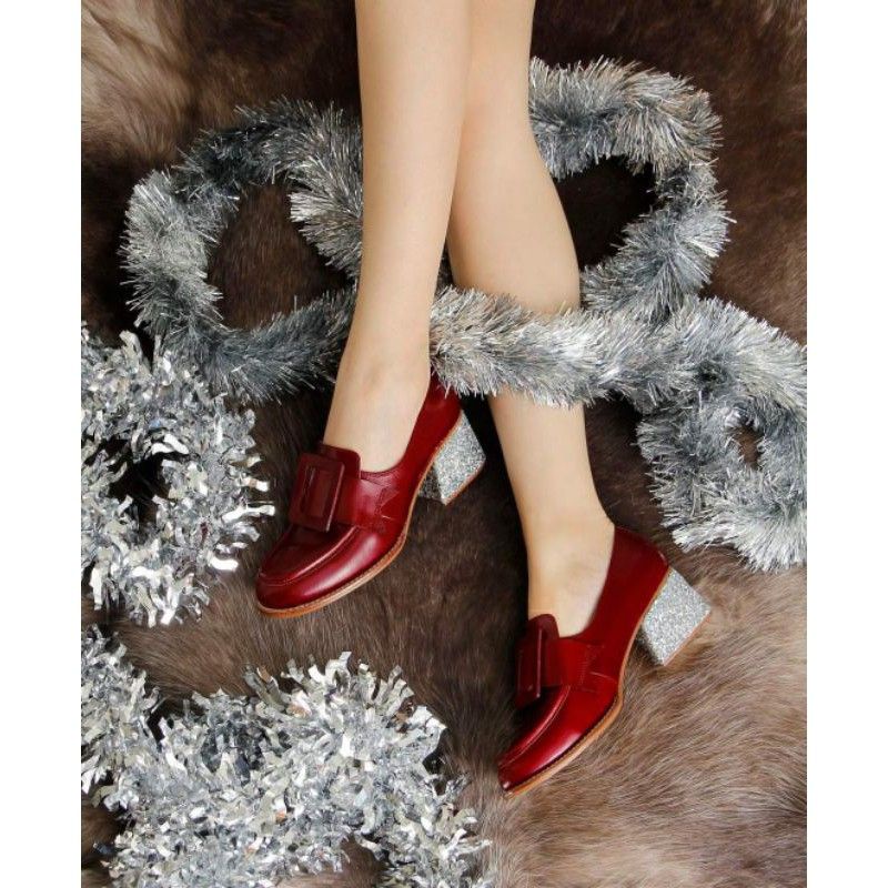 Giày của croon pass