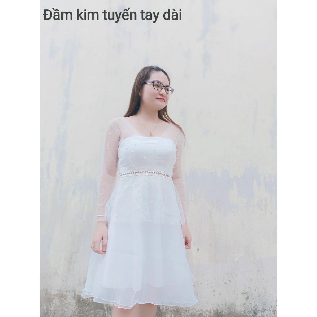 Đầm dự tiệc trắng xòe đính chuỗi sang chảnh bậc nhất