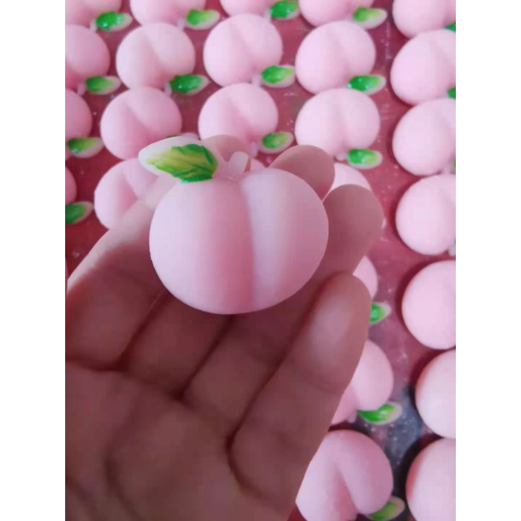 Cute Peach-shaped Squeeze Toy for Stress Relief