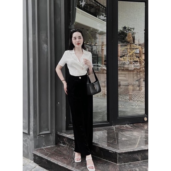 Set áo cổ vest cúc đồng dập nổi mix quần nhung suông