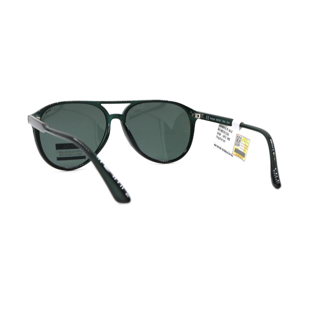 Kính mát Invu B2018 C chính hãng, thiết kế dễ đeo bảo vệ mắt