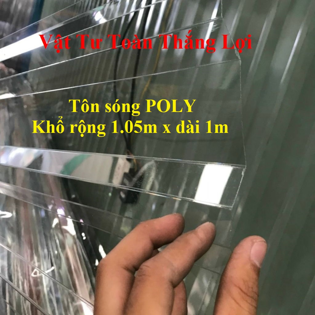 Tôn nhựa lấy ánh sáng Poly màu trong suốt