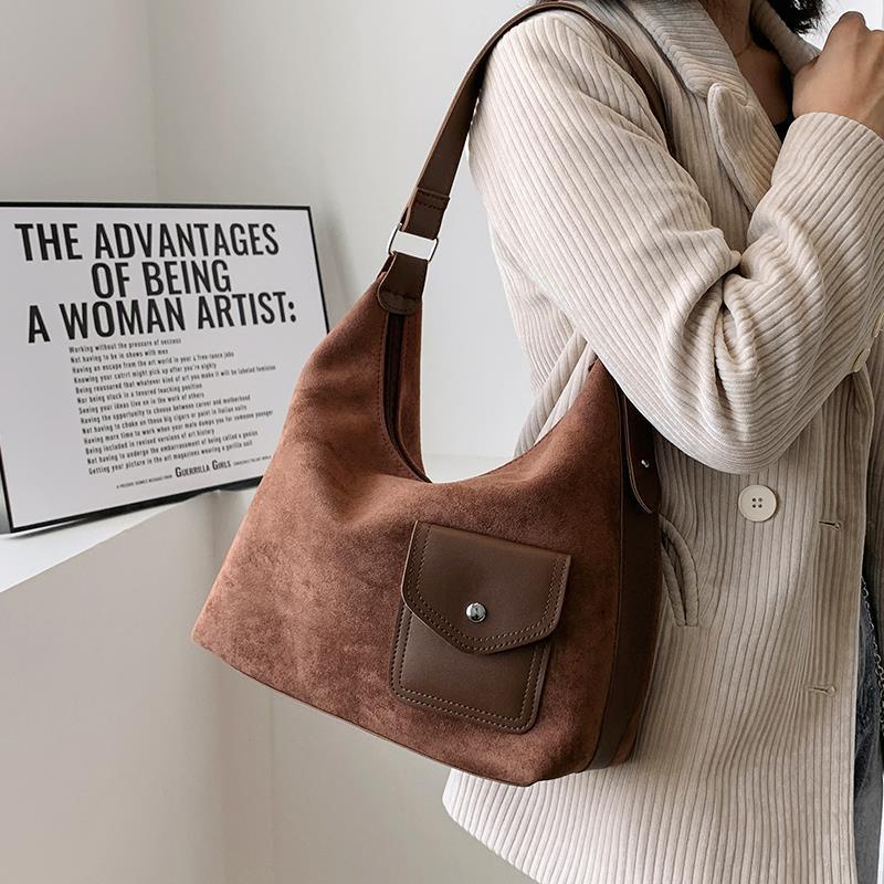 Túi Xách Da Lộn Một Bên Vai Phong Cách Retro