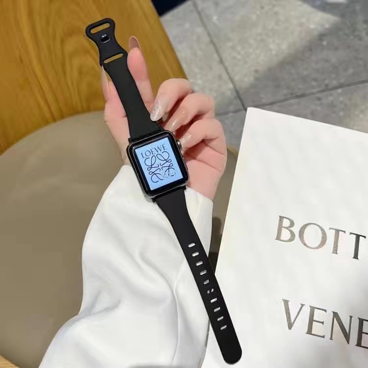 Dây Đeo Tay Bằng Silicone Thoáng Khí 2022 Cho Apple Watch 49mm 41mm 45mm 44mm 40mm 42mm 38mm 44mm i-Watch ultra 7 6 5 4 3 2 1 se