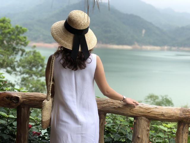 Mũ cói chuông nơ siêu xinh