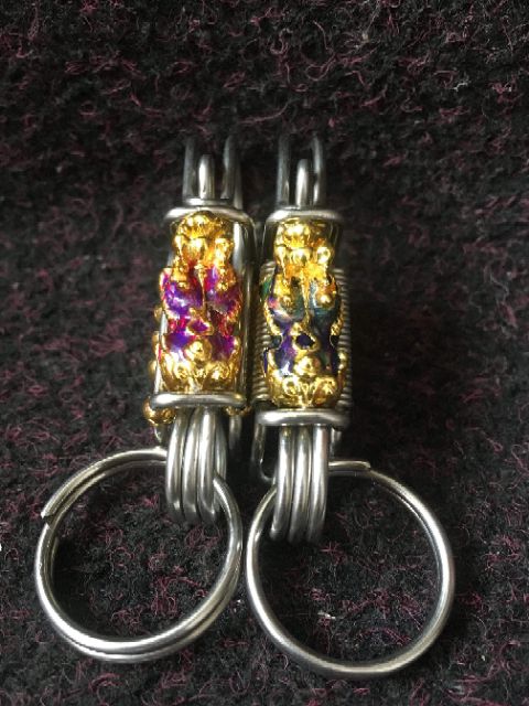 Móc khoá tỳ hưu làm thủ công