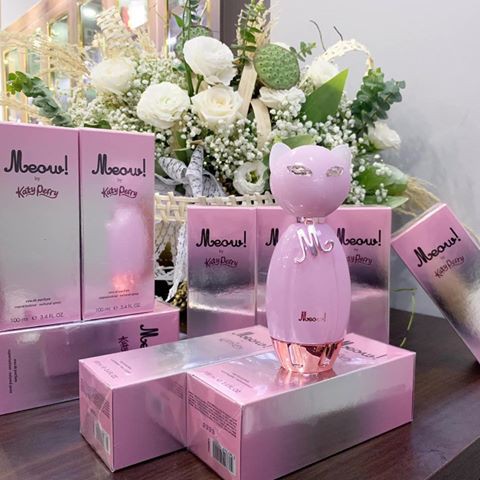 MEOW NƯỚC HOA NỮ MANG MÙI HƯƠNG ĐẦY CÁ TÍNH