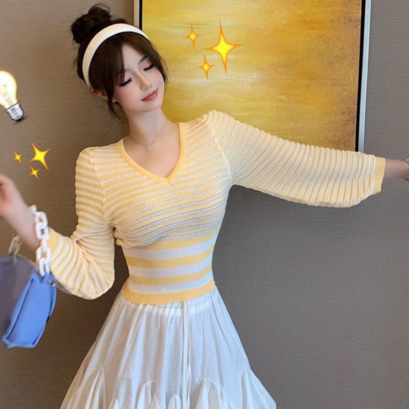 Áo Croptop Dệt Kim Tay Dài Cổ Chữ V Phong Cách Hàn Quốc