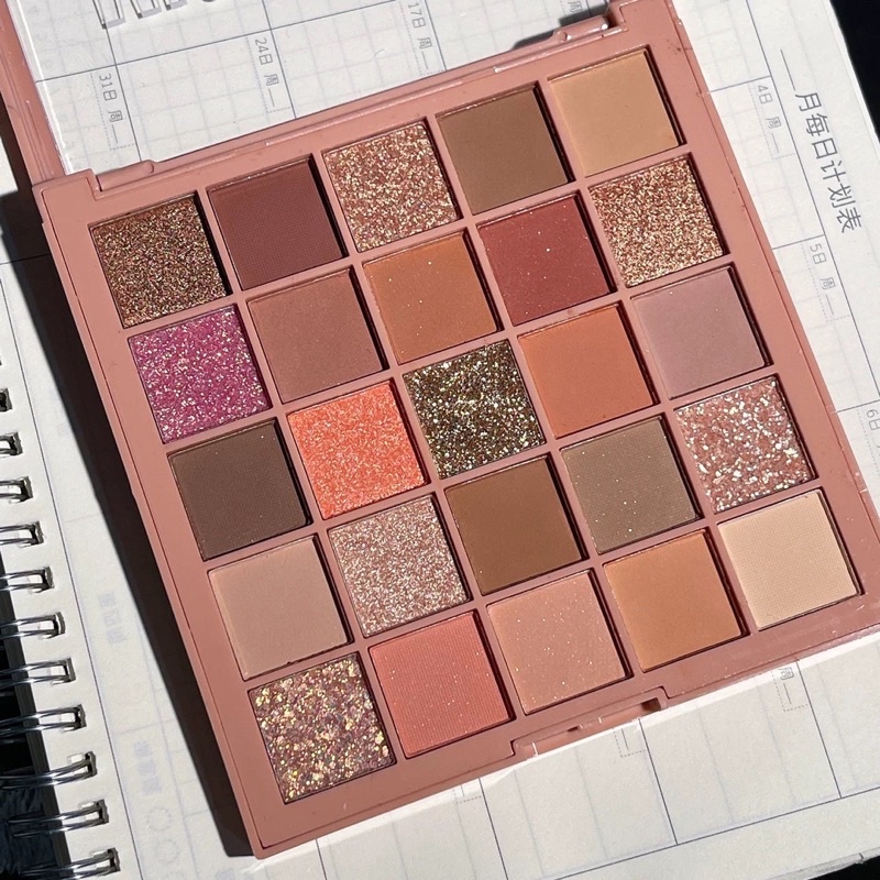 Bảng mắt 25 ô MIS LARA tông nâu hồng nhũ lì makeup xinh xắn