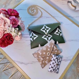 Set lv bì thư hoạ tiết kèm 2 túi nhỏ fullbox