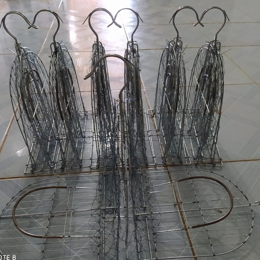 Mẹt bẫy chim treo cây và dưới đất bẫy chòe, chào mào,....