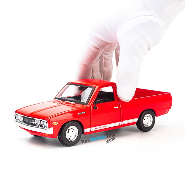 Mô hình xe Datsun 620 Pickup 1973 1:24 Maisto