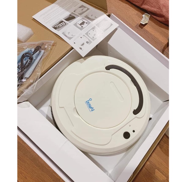 ROBOT HÚT BỤI