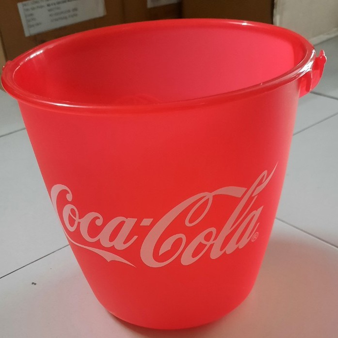 Xô Nhựa 10 lít màu đỏ không nắp dày 24cm*24cm , nhựa Nhiệp Thành hàng km Coca Cola