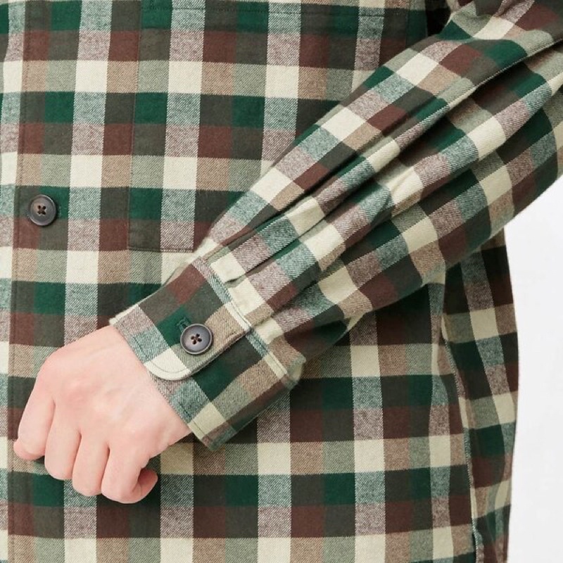 Áo sơ mi nam dài tay cổ bẻ kẻ caro dòng flannel thời trang của GU - Nhật