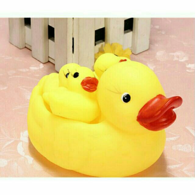 Đàn Vịt Thả Bồn Tắm Cho Bé Màu Vàng Kêu Tiếng chip chip