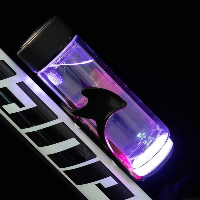 Giá đỡ bình nước gắn xe đạp có đèn LED