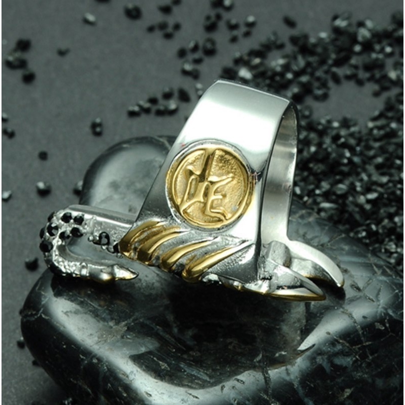 Nhẫn đeo tay khắc họa tiết bọ cạp bằng thép không gỉ mạ vàng