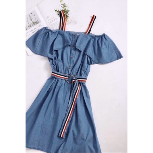 Đầm jean rớt vai