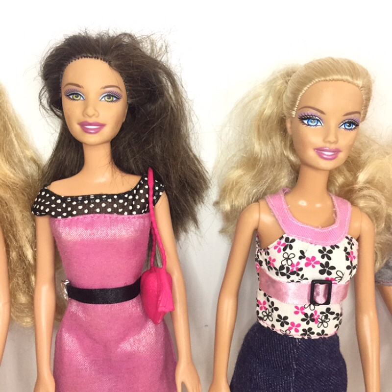 BB5-BÚP BÊ BARBIE MẶT XINH ĐẸP