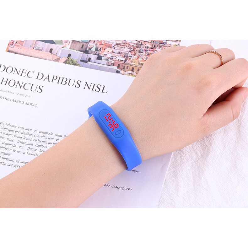 Đồng hồ led nam nữ chống nước chống xước tốt dây silicon dẻo dai thời trang trẻ | BigBuy360 - bigbuy360.vn