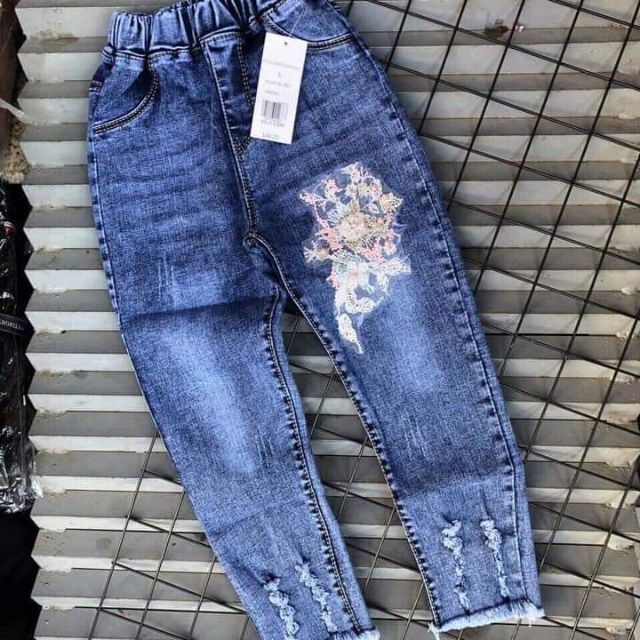 shop hằng vũ chuyên sỉ lẻ quần ao thời trang nam nữ trẻ con giá rẻ .đơn lẻ 6 bộ thu đông trẻ e 200k ....................