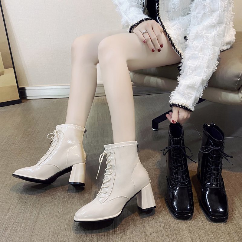 Bốt Boots Nữ Hàn Quốc Đế Vuông Nhiều Dây Da Bóng Sang Chảnh