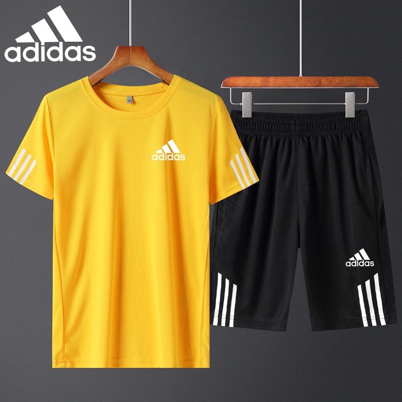 Adidas Set Đồ Thể Thao 2 Món Phối Áo Thun Cổ Tròn Dáng Rộng Thời Trang 2022 Trẻ Trung Cho Nam