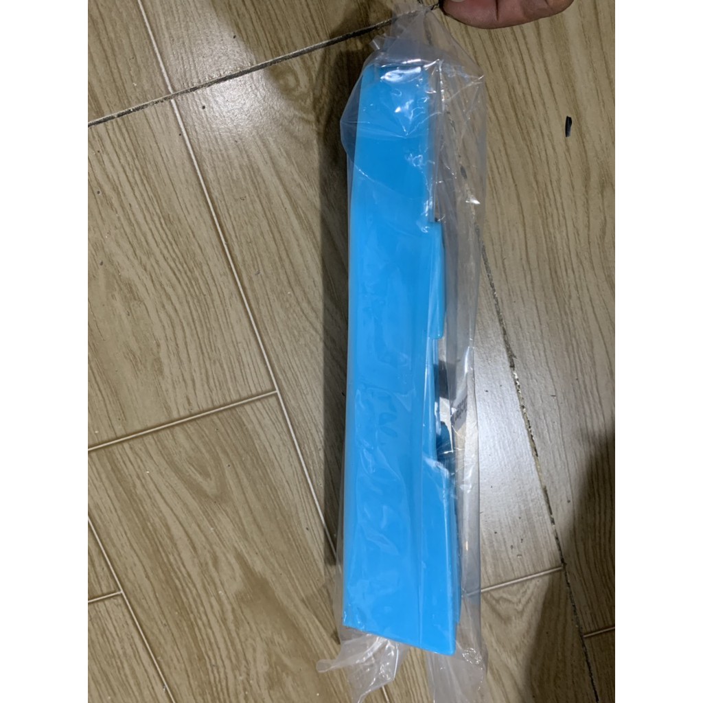 Cao su gấp xe eciter 150 và 155 màu xanh nhạt gắn như zin