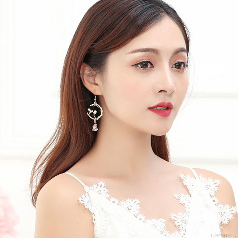 Women Earrings Floral Vintage Court Pearl Sweet Jewelry Geometric Studs