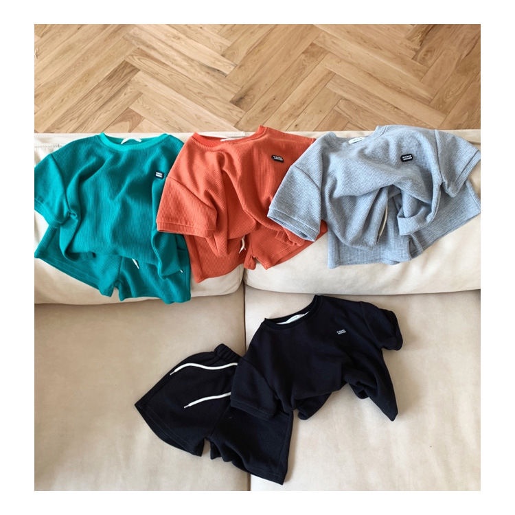 Bộ Áo Thun Tay Ngắn + Quần Short Cotton Trơn In Chữ Waffle Phong Cách Hàn Quốc Thời Trang Cho Bé Trai